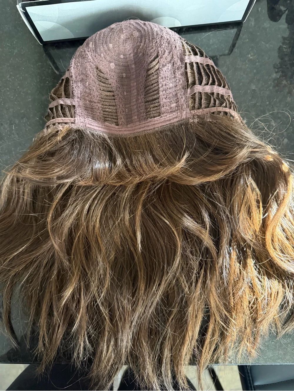 Hairdo Wave Beachy Cut Chestnut Wig Average